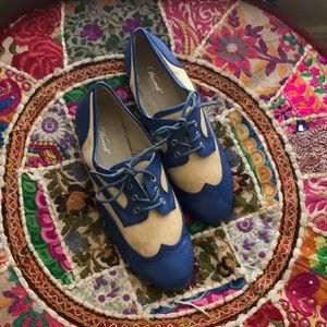Blue & tan oxford like shoes